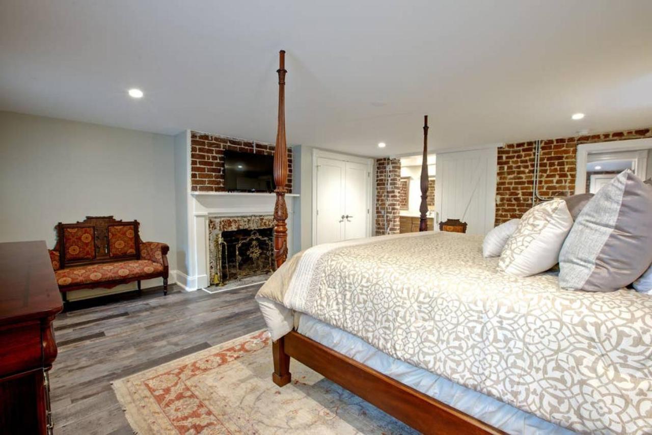 Restored Historic Home 5 Bedroom 4 And A Half Bath Savannah Exteriér fotografie